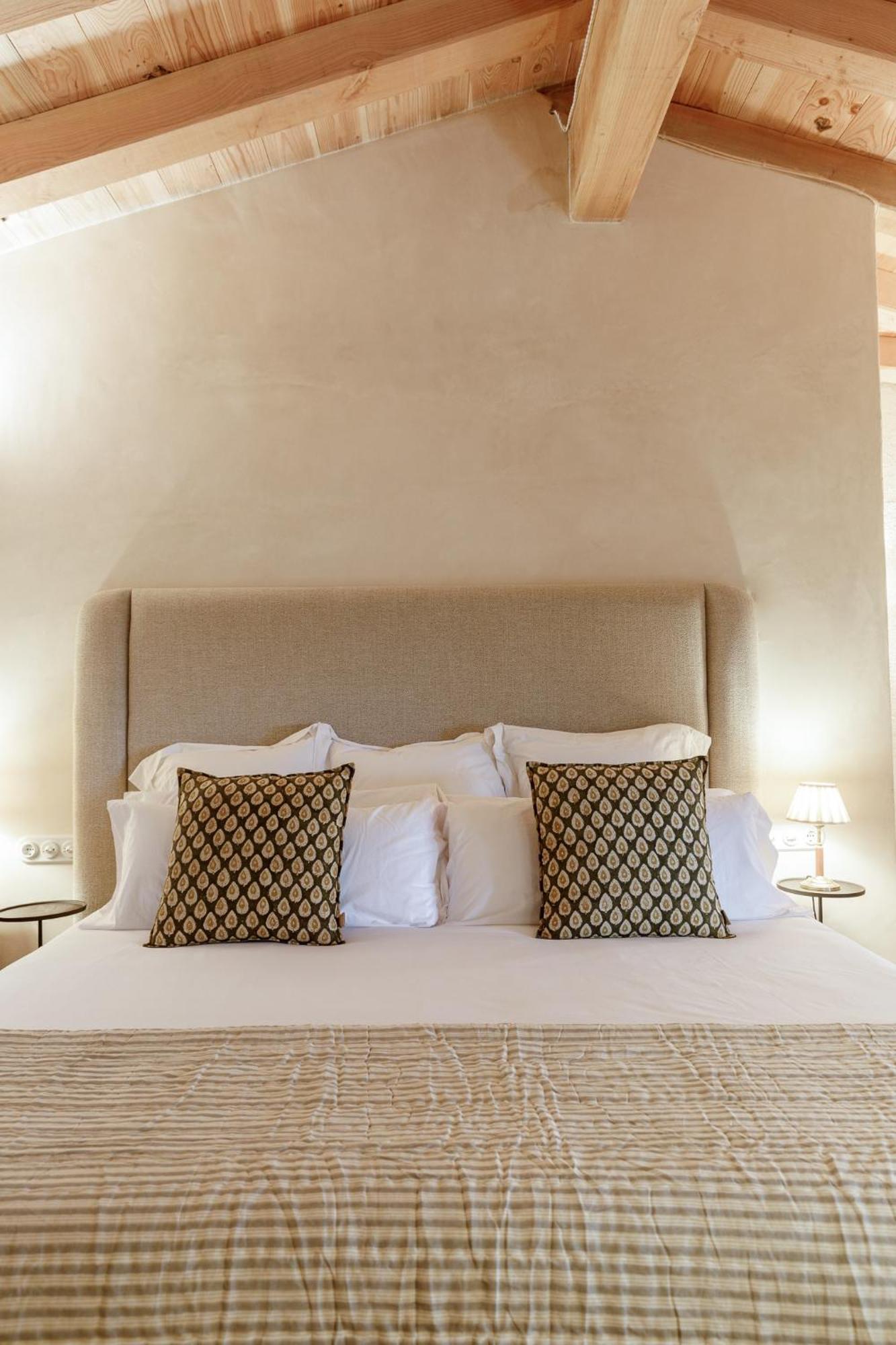 Hotel Castell De Vallgornera Peralada Extérieur photo